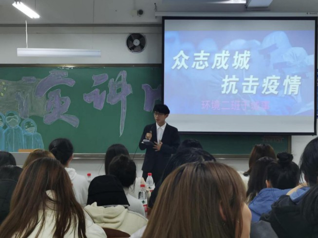 “00后”抗疫志愿者：“事达”组合，志愿同行